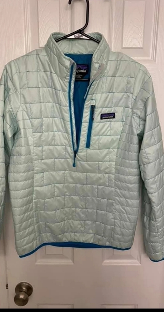 Patagonia nanopuff pullover